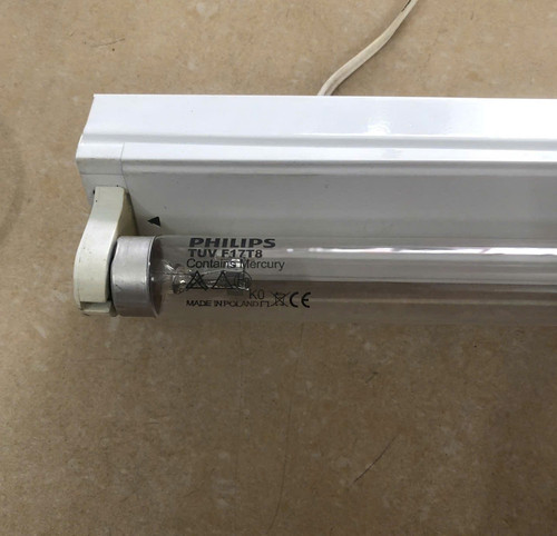 bong den tia cuc tim diet khuan khu trung tuv philips uvc 0m6 16.7w tuv t8 f17 1sl25 (2).jpg