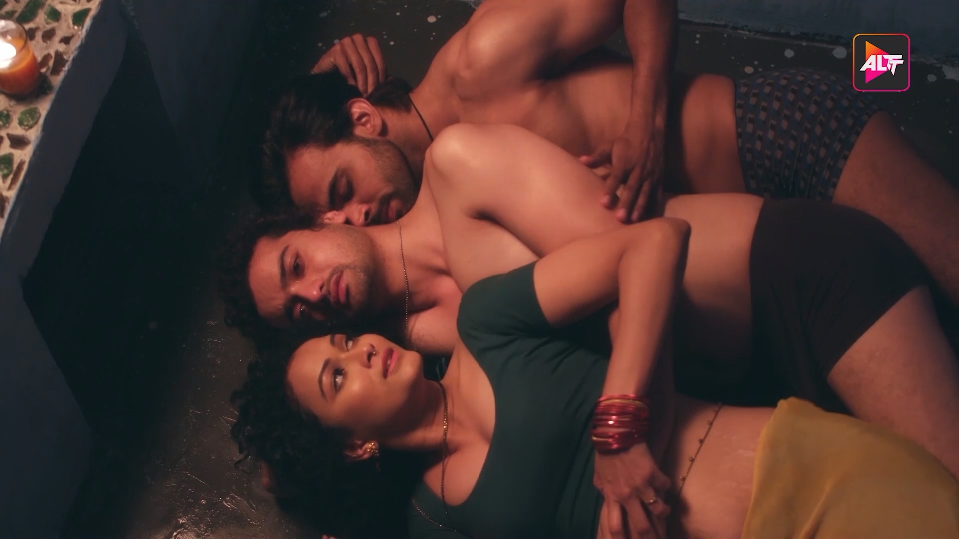 Gandii Baat (2018) S01 Complete ALTBalaji Hindi Web Series 1080p WEB DL 3.9GB(1Filmy4Wap.Cloud).mkv 
