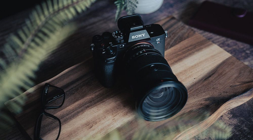 Đánh Giá Sony A7R V