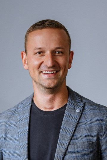 portrait 02.jpg
