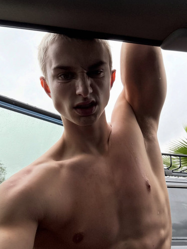 @gavincroghan49.jpg