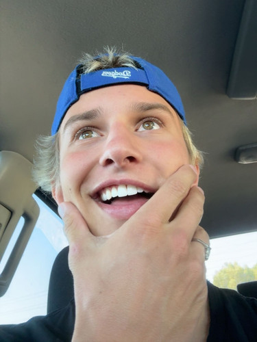hot gavin187.jpg