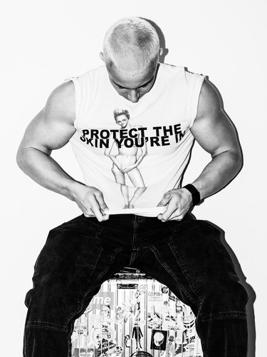 hot gavin153.jpg