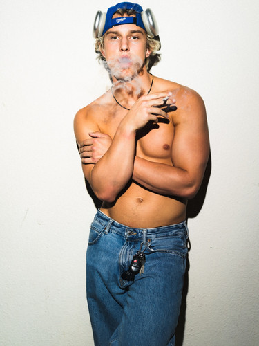 hot gavin400.jpg