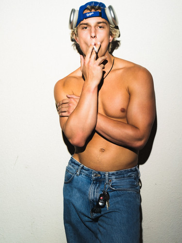 hot gavin430.jpg