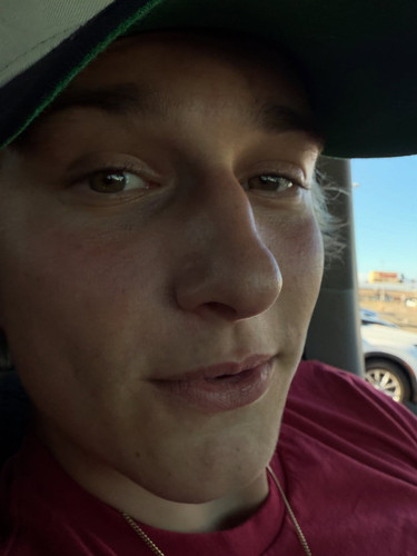 hot gavin583.jpg
