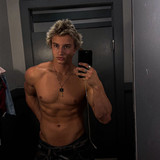 hot gavin479