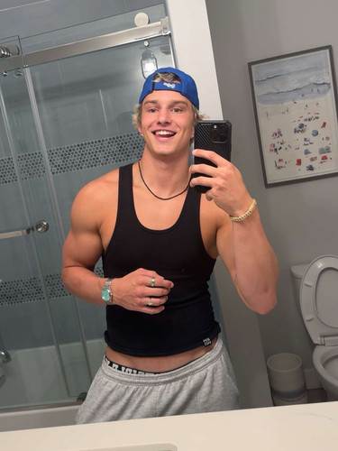 hot gavin224