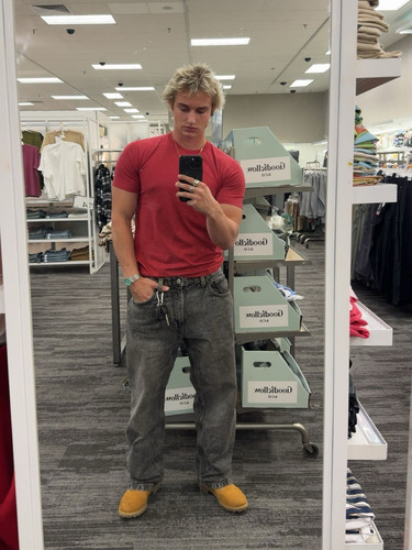hot gavin546