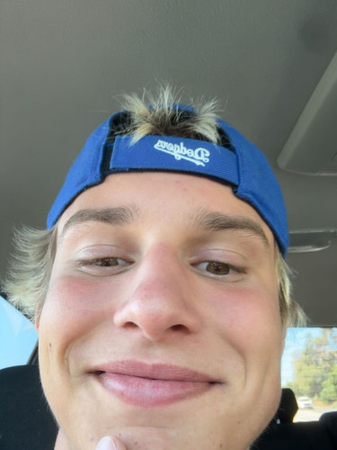 hot gavin283.jpg