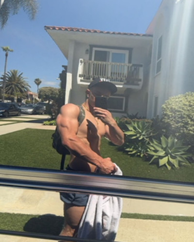 hot gavin145.jpg