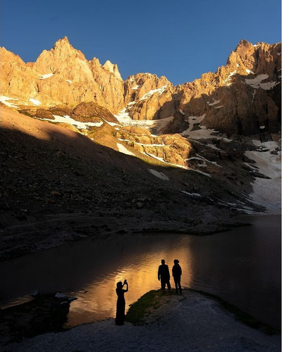 This Photographer Finds Extraordinary Beauty In Ordinary Moments Around The World 35 Pics 6a8437faf1.jpg