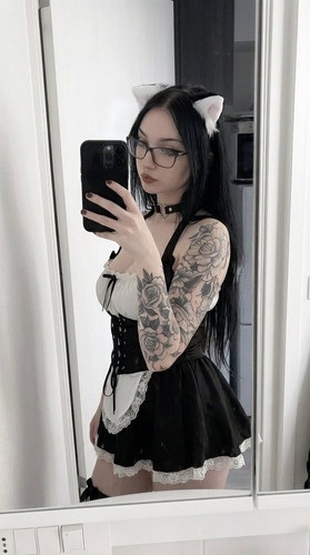 758951296 hopjkuiw4aaw8dk.jpg