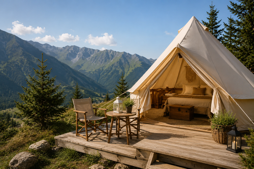 Mountain Glamping: Comfort in the Heart of Nature.png