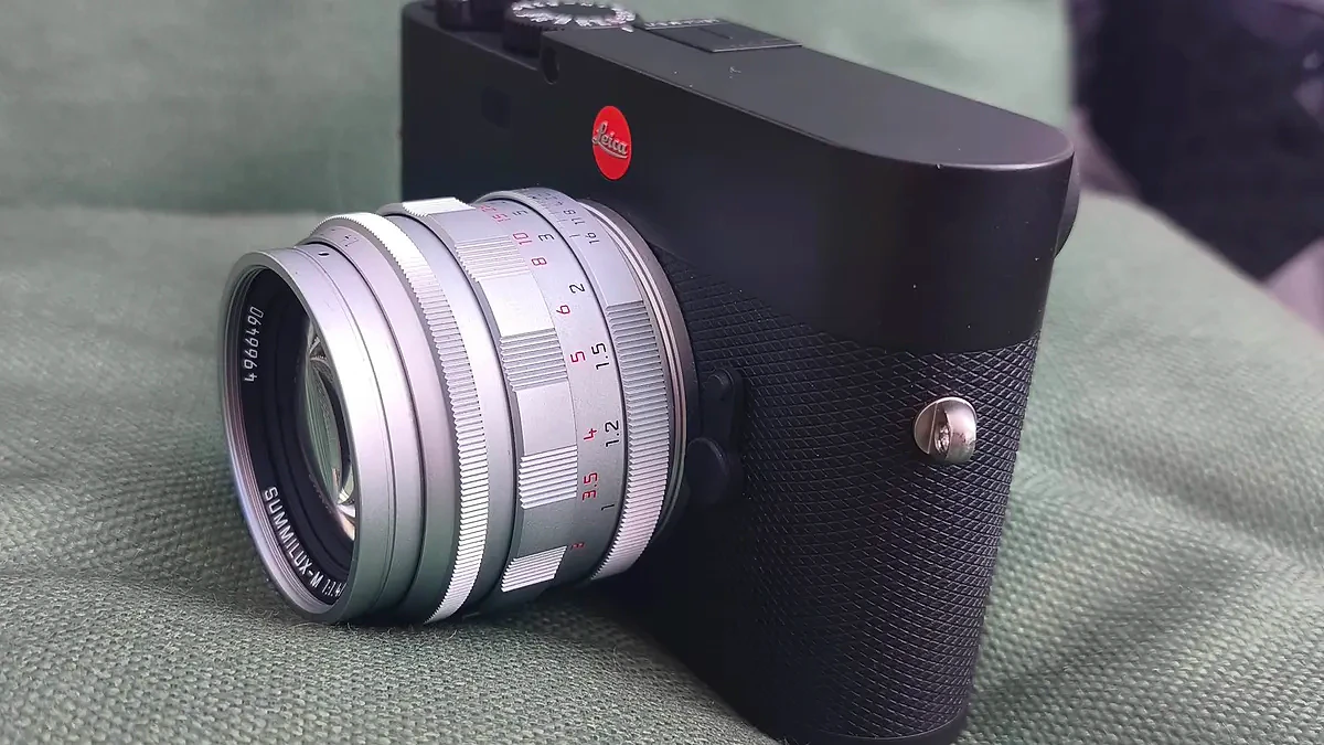Leica 50mm Summilux f/1.4
