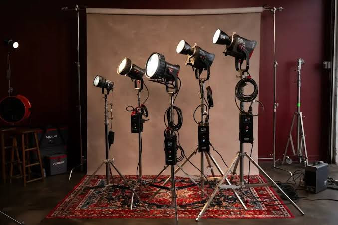 Cận cảnh đầu đèn Aputure STORM 700x với công nghệ BLAIR tiên tiến