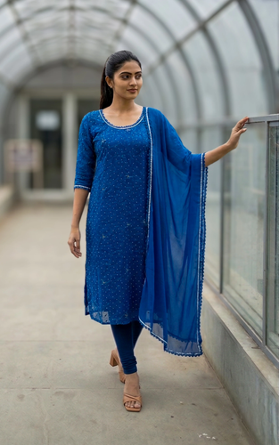 Buy Heroine Dresses Online: Minnale, Gilli, and Other Movie Kurtis.png