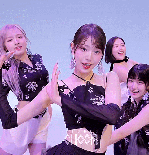 WonyPrettieTeasinHeya.gif