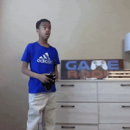 Pi7 GIF CMP.gif