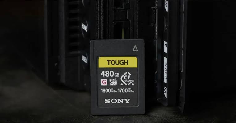 Thẻ nhớ CFexpress Type A đạt chuẩn VPG400 cần thiết cho Sony FX5