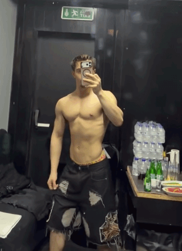 ezgif 452d5c3ba3f26689.gif