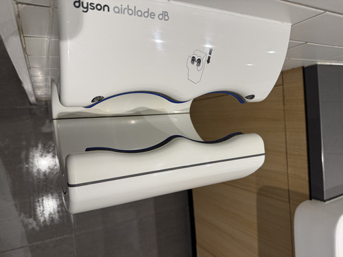 2352fd567e3f.jpg