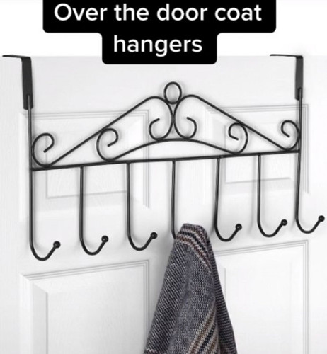 things that make your house look cheap 8 62d654bc9f825 700.jpg