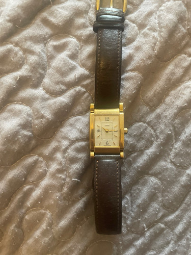 7157012ee5bf.jpg