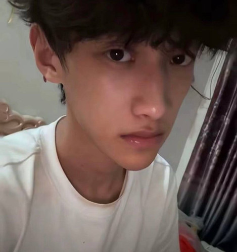 face.jpg