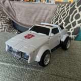 Transformers Age Of The Primes Deluxe Tailgate In Hand Images 09