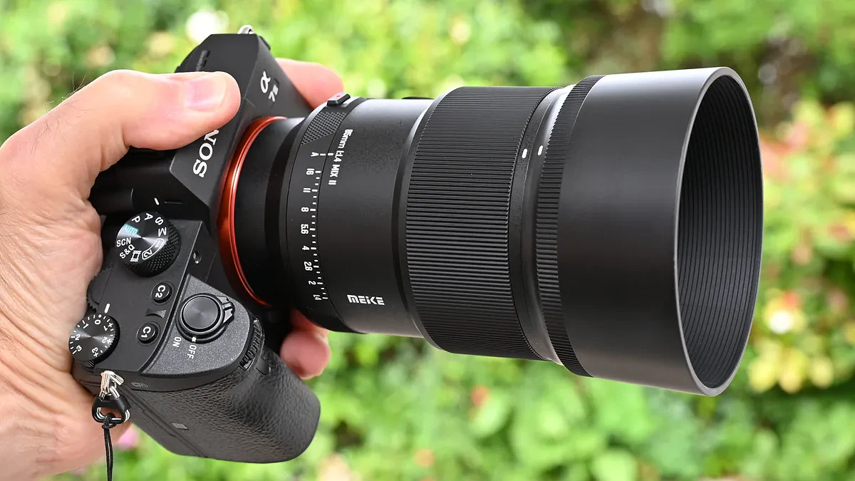 Meike 85mm f/1.4 Mix II product image