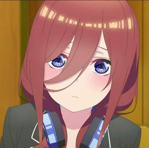miku nakano.jpg