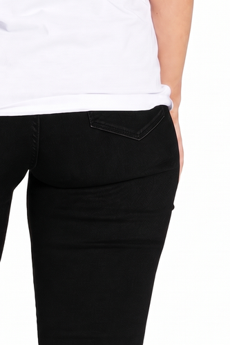 Black Back 2.png