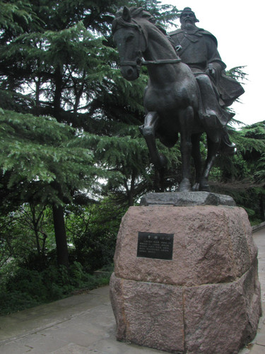27203940.jpg