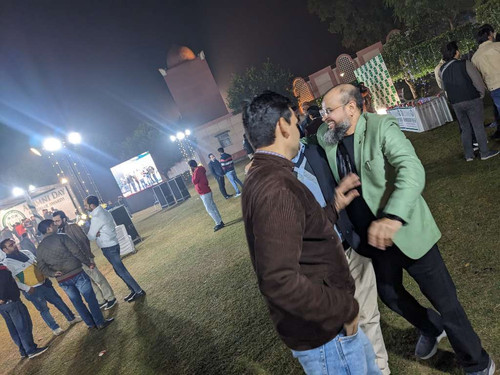 72131fd6c187.jpg