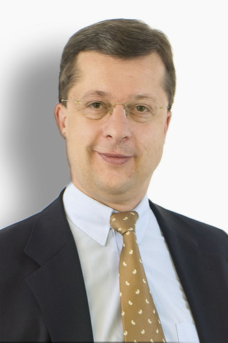 Zenz Oliver B007.jpg