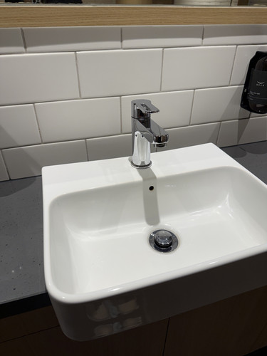 5f96ec5ba67f.jpg