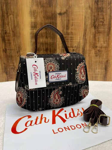 4f7d214fee81.jpg