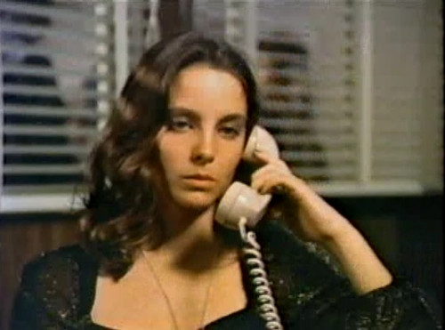 Damas da Noite (1977) Dual Áudio 460p VHSRmz.mkv snapshot 00.12.50.019.jpg