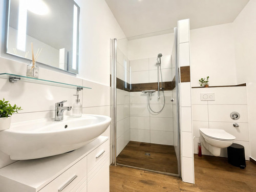 Bathroom Szene 6.jpg