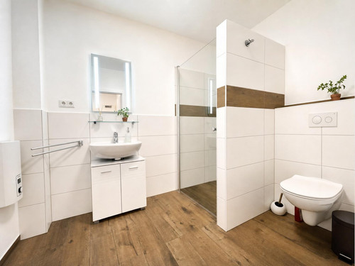 Bathroom Szene 2.jpg