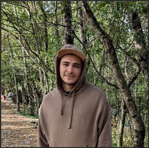 photo tight.jpg