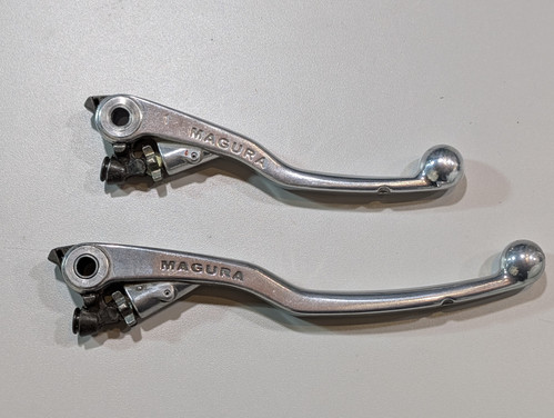 Levers1.jpg