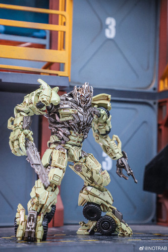 Yolopark AMK MINI DOTM Megatron Premium Ver 03.jpg