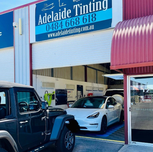 Best car window tinting Adelaide.jpg