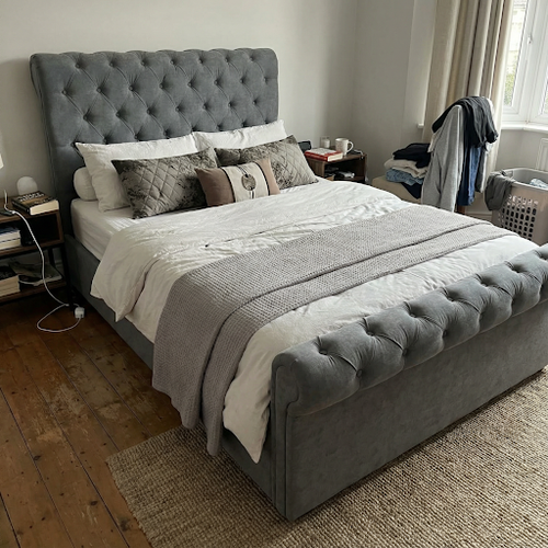 Fell a little bit in love with ottoman storage bed king size.png