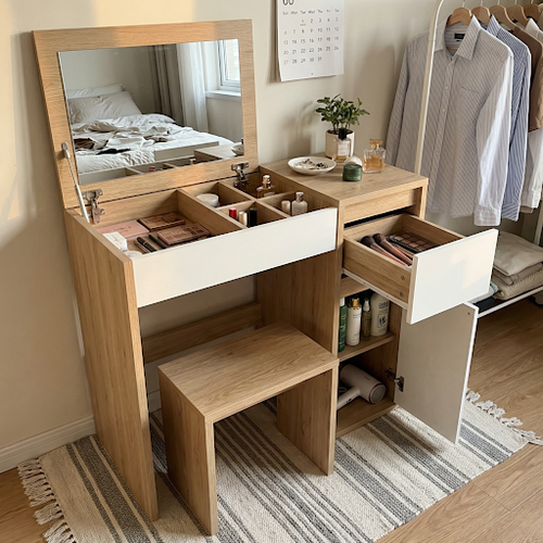 Perfect Vanity Table for My Bedroom.png