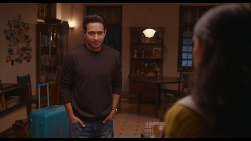 Musafir.Cafe.S01E02.Stay.2160p.NF.WEB DL.DDP5.1.Atmos.H.265 RUDR 002.jpg