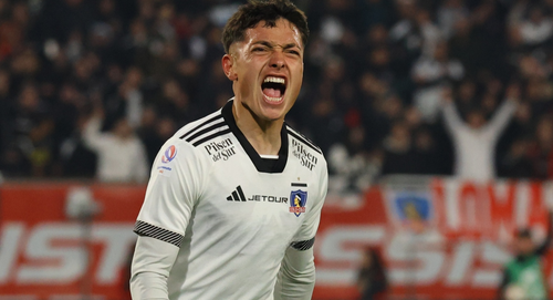 Colo Colo PLAY Photoroom (1).png