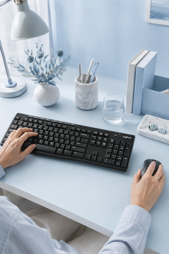 02 logitech keyboard mouse.png